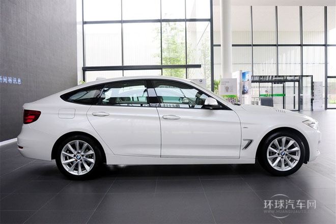 2013款 320i 風(fēng)尚設(shè)計(jì)套裝