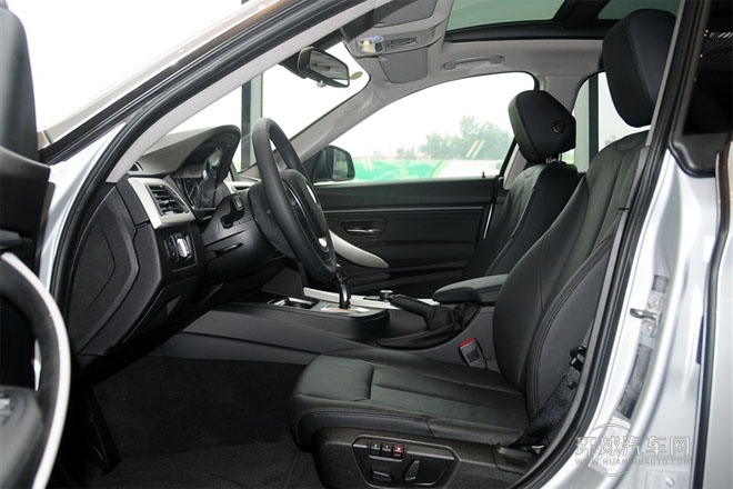 2013款 320i 領(lǐng)先型