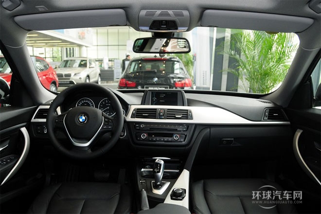 2013款 320i 領(lǐng)先型