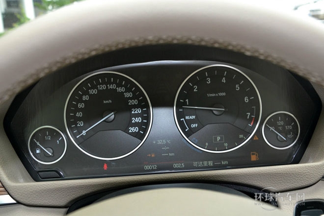 2013款 335i 風(fēng)尚設(shè)計(jì)套裝