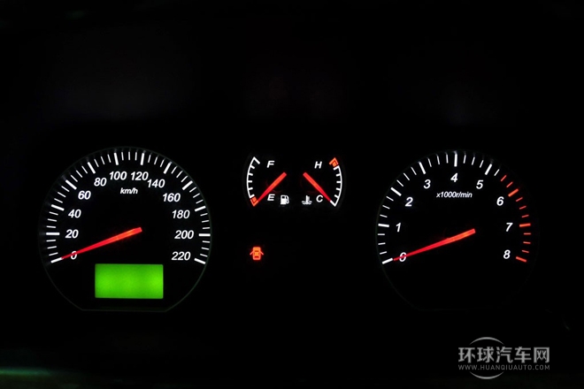 2010款 2.0L睿翔 豪華型(短軸)