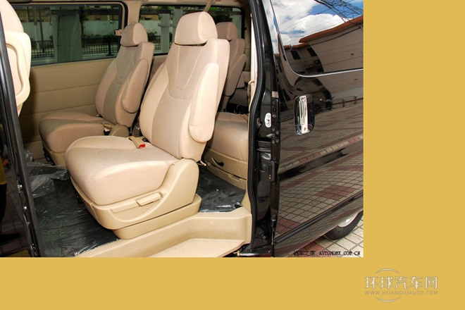 2010款 2.7L-3代 御領豪華型長軸9座2TR