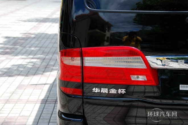 2010款 2.7L-3代 御領豪華型長軸9座2TR