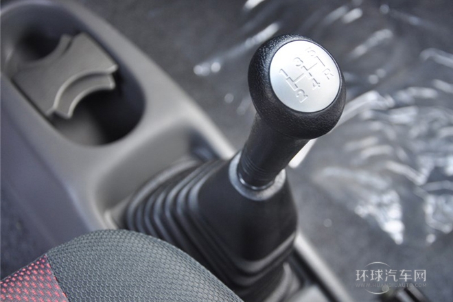 2013款 創(chuàng)業(yè)版 1.0L 經(jīng)濟(jì)型