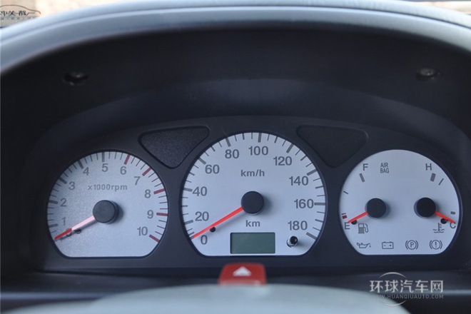 2013款 創業版 1.0L 經濟型