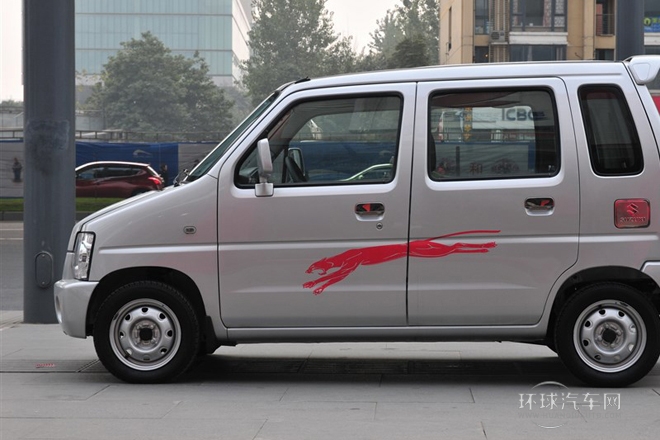 2013款 創業版 1.0L 實用3型