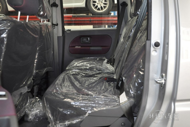 2013款 創業版 1.0L 舒適型