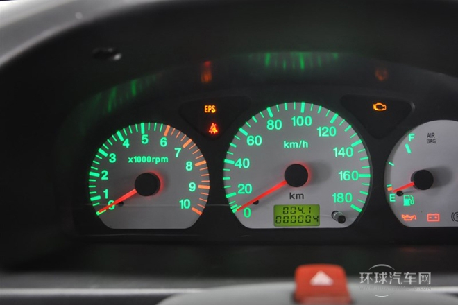 2013款 創業版 1.0L 舒適型