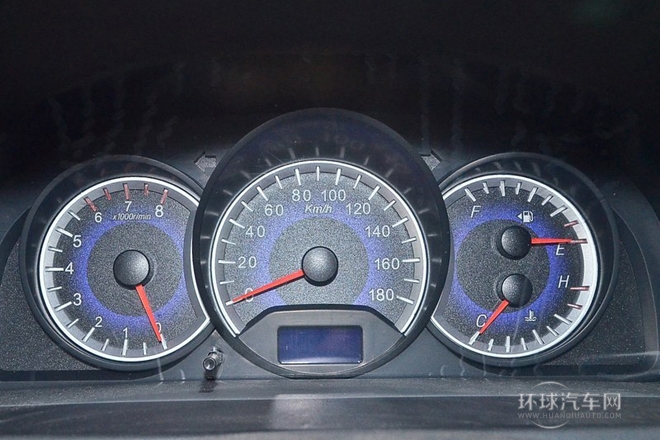 2013款 改款 1.4L 豪華版