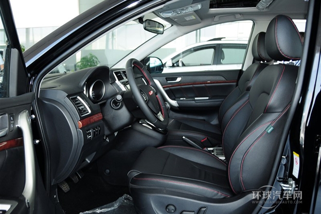 2013款 運動版 1.5T 手動兩驅尊貴型