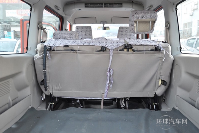 2010款 1.2L手動(dòng)標(biāo)準(zhǔn)型 陽光版