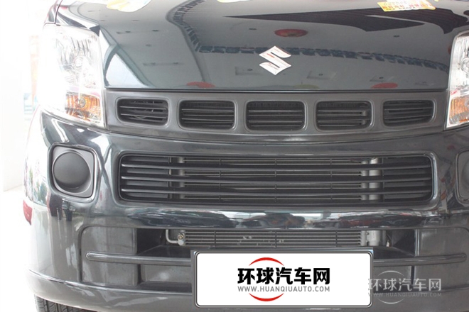 2010款 1.2L手動舒適型 陽光版