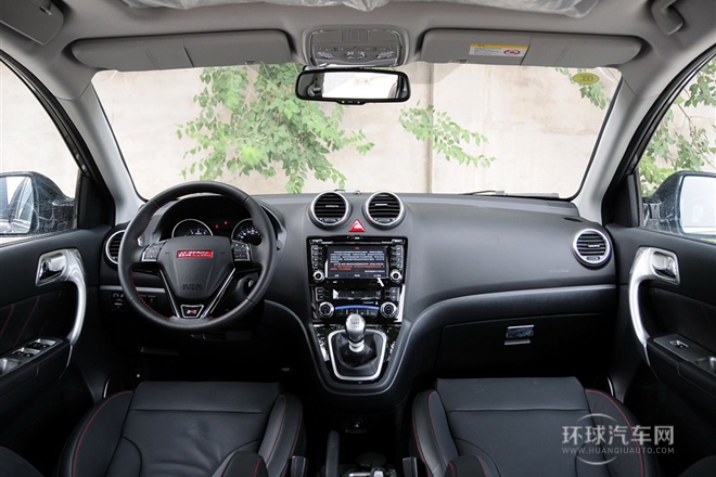 2013款 升級版 1.5T 手動兩驅尊貴型