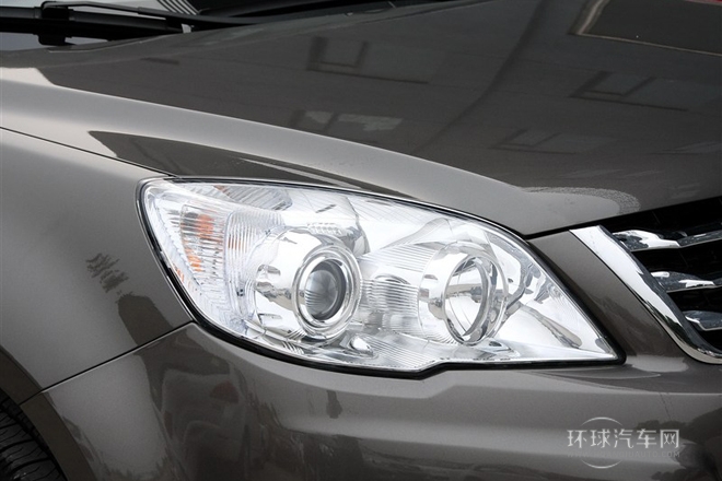 2013款 升級版 1.5T 手動兩驅尊貴型