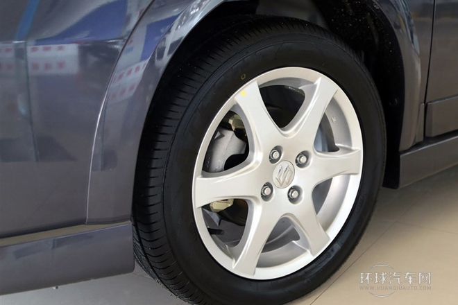 2013款 兩廂 1.4L 手動豪華型