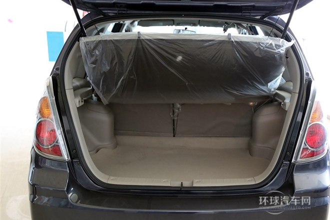 2013款 兩廂 1.4L 手動豪華型