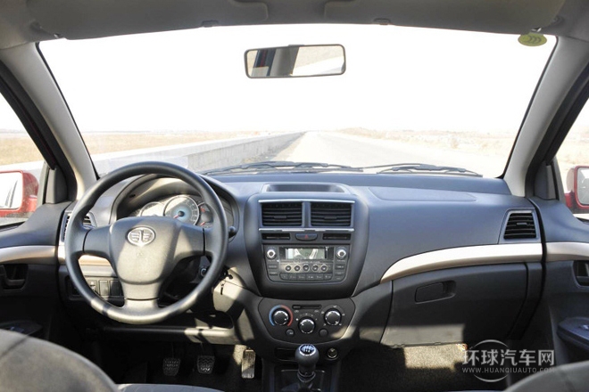 2013款 1.5L 手動標準型 國IV