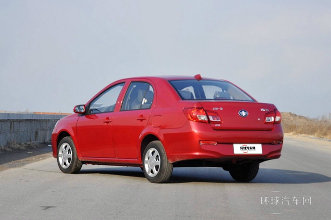 2013款 1.5L 手動(dòng)標(biāo)準(zhǔn)型 國(guó)IV