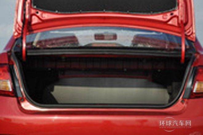 2013款 1.5L 手動標準型 國IV