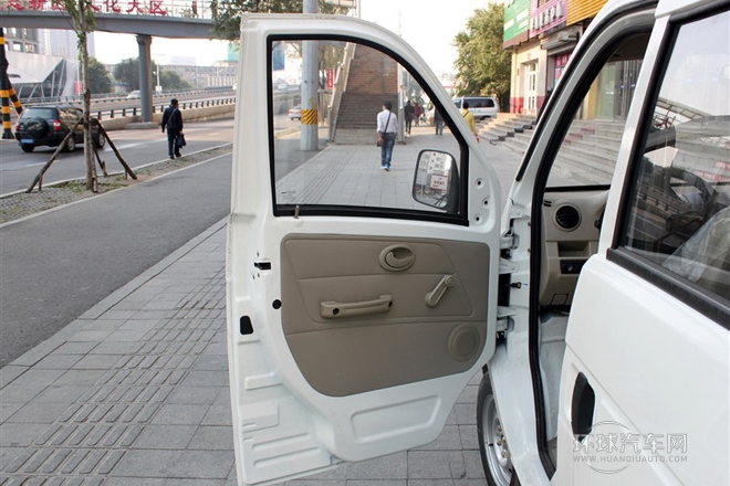 2012款 1.0L新鴻達 實用型