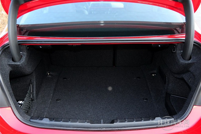 2014款 435i xDrive運(yùn)動設(shè)計(jì)套裝