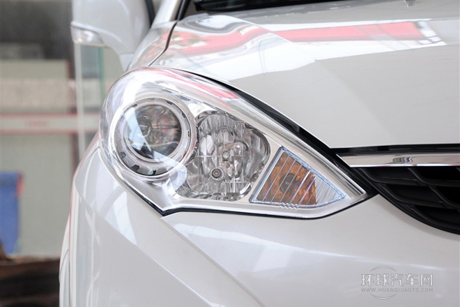 2014款 兩廂 1.4L 手動(dòng)暢想型