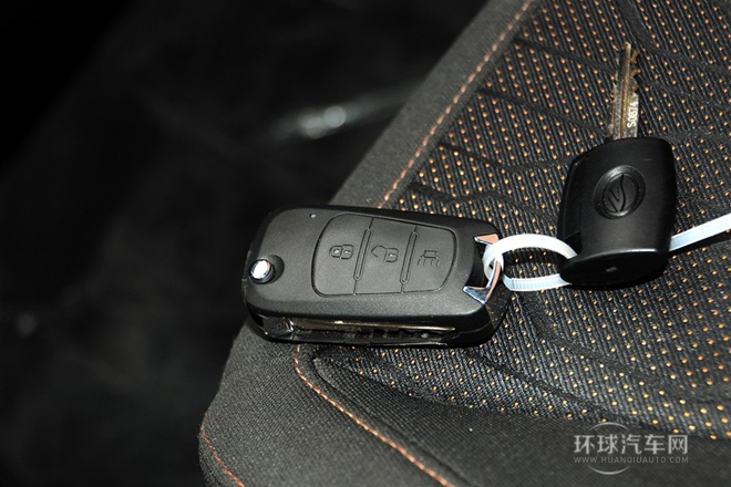 2013款 2.0T 手動創領版