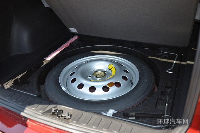 2013款 2.0T 手動創行版