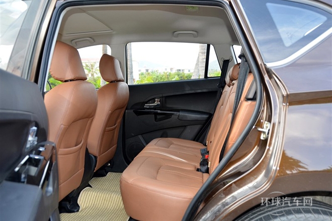 2013款 2.0T 手動創行版