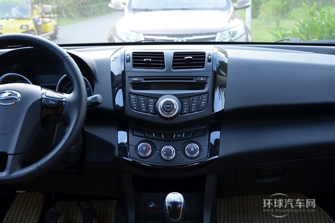 2013款 2.0T 手動創行版