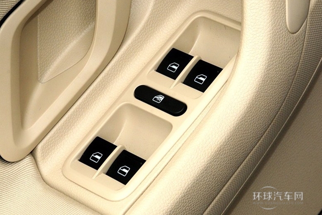 2013款 1.4L 自動晶致版