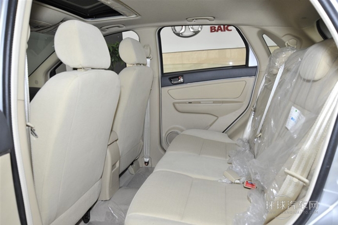 2014款 兩廂 E150 EV 電動時尚版