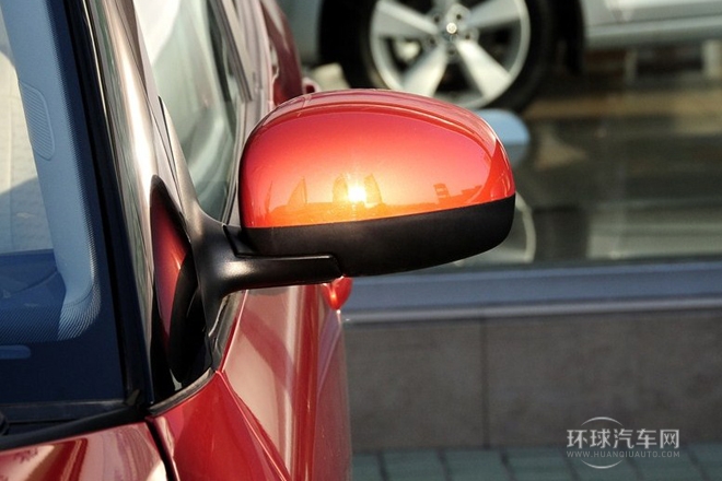 2013款 1.4L 自動晶靈版