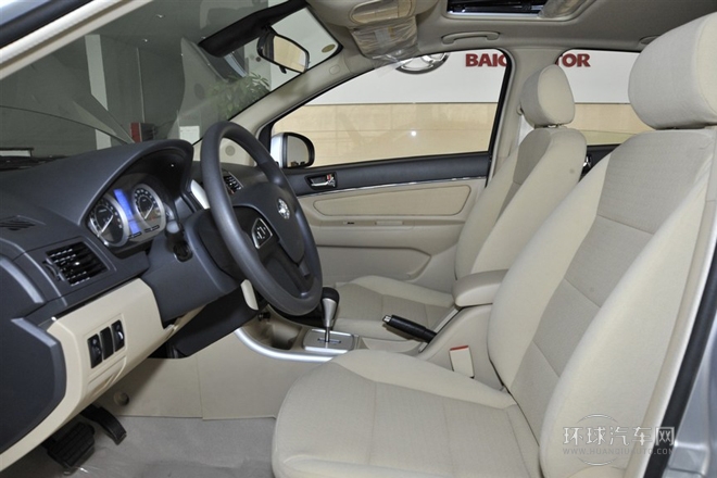 2014款 兩廂 E150 EV 電動(dòng)時(shí)尚版