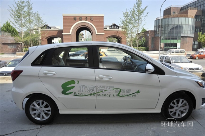 2014款 兩廂 E150 EV 電動(dòng)時(shí)尚版