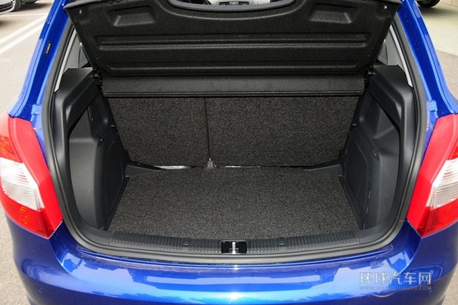 2013款 1.4L 自動(dòng)晶享版