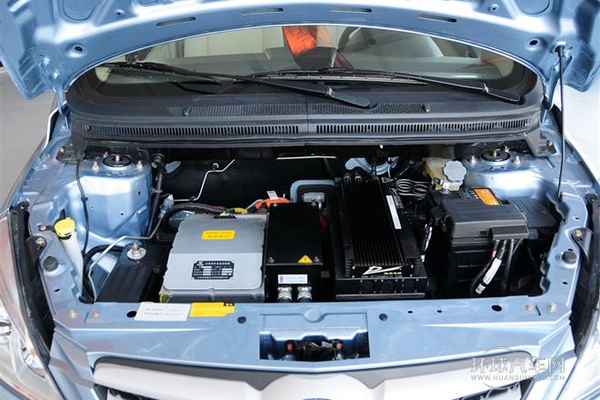 2014款 兩廂 E150 EV 電動科技版