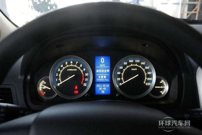 2014款 兩廂 E150 EV 電動科技版