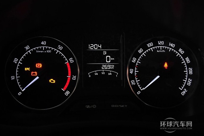 2013款 1.6L 手動Sport版