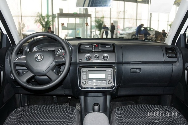 2013款 1.6L 手動Sport版