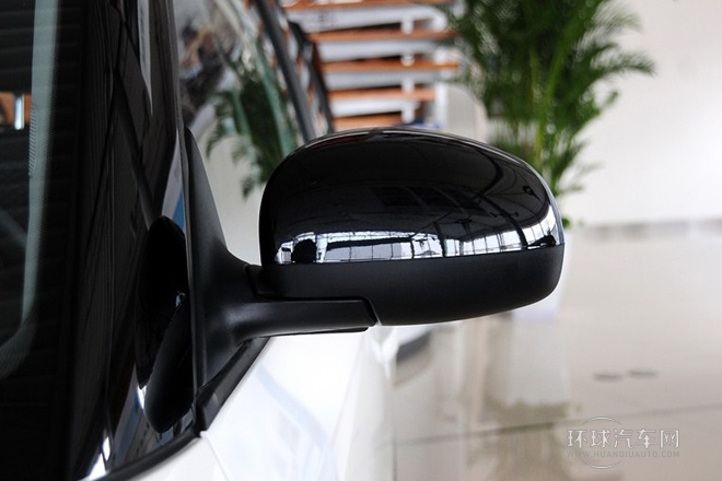 2013款 1.6L 手動Sport版