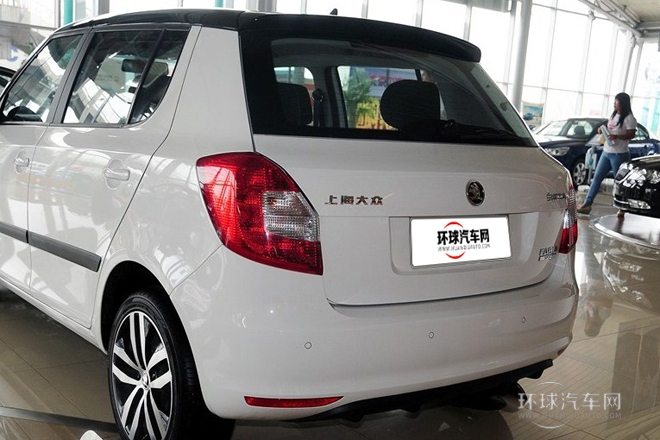 2013款 1.6L 自動Sport版