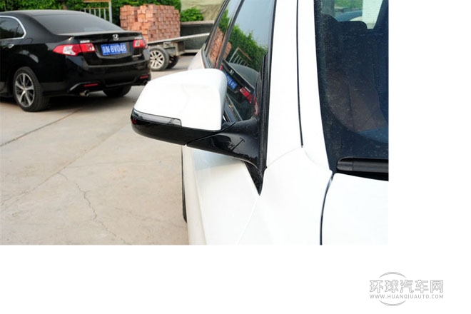 2014款 528i xDrive M運(yùn)動(dòng)型 旅行版