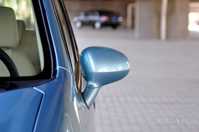 2010款 1.0L 精英型