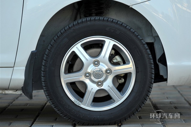 2010款 1.0L 進取型