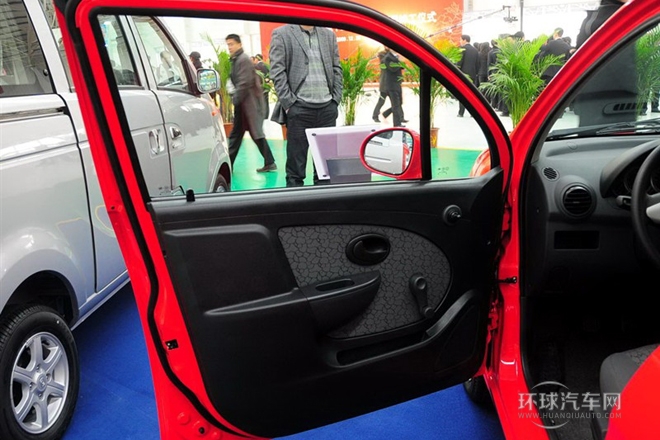 2010款 1.0L 標(biāo)準(zhǔn)型