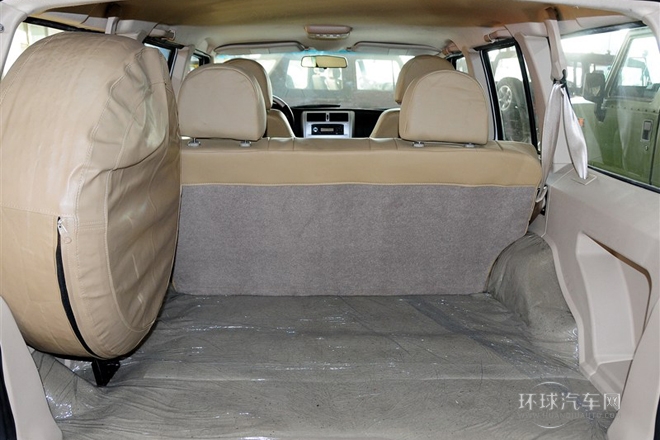 2011款 2.2L 四驅豪華型