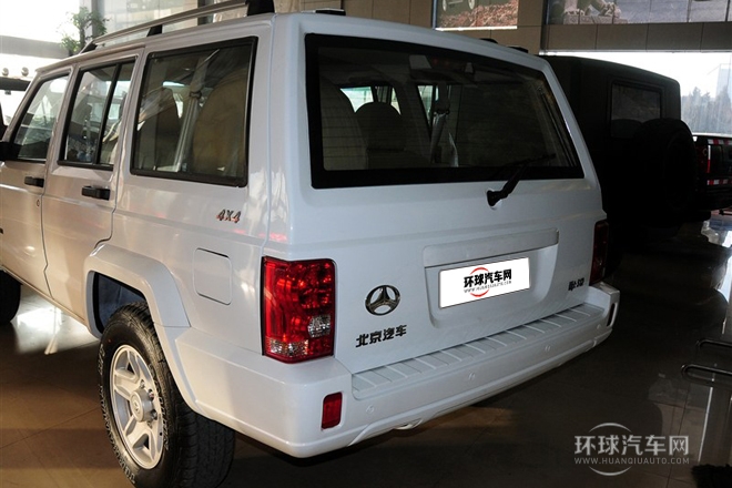 2011款 2.2L 四驅豪華型