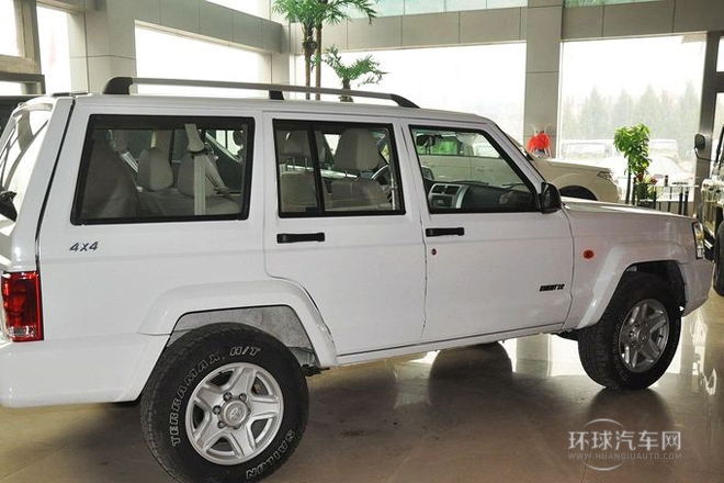 2011款 2.2L 四驅豪華型