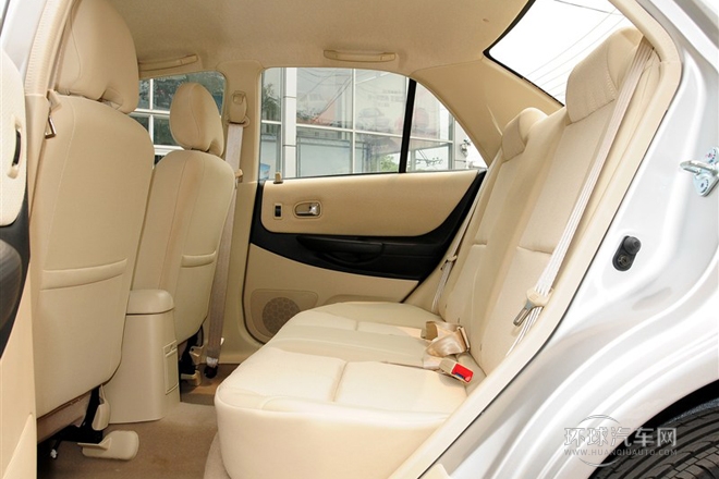 2012款 1.5L 手動精英型